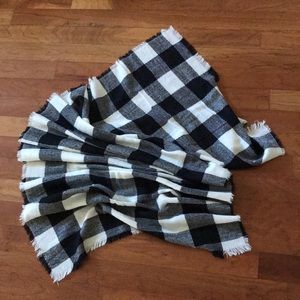 checkered scarf
